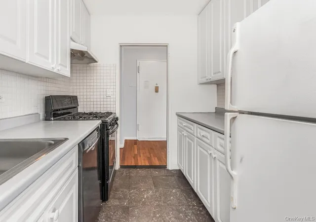 5th image of 3636 Fieldston Rd #6M, Bronx, NY 10463 | MLS# 961401