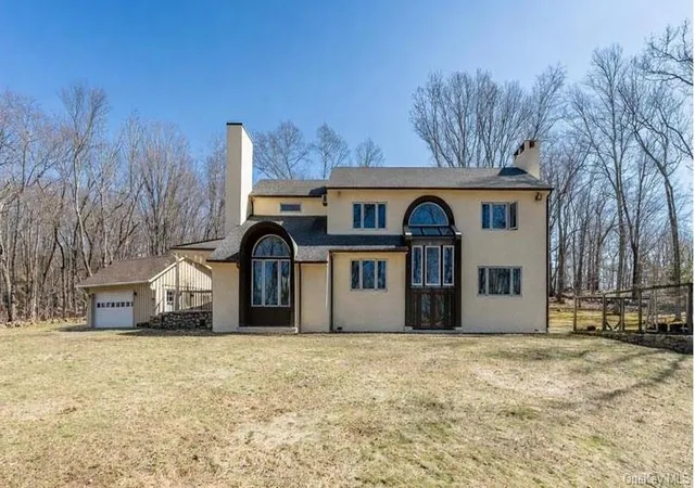 2nd image of 17 Highview Rd, Pound Ridge, NY 10576 | MLS# 961485
