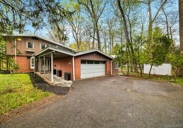 Homes for sale in Clarkstown, NY | 230 Sickletown Rd, Clarkstown, NY 10994 | MLS# 961508