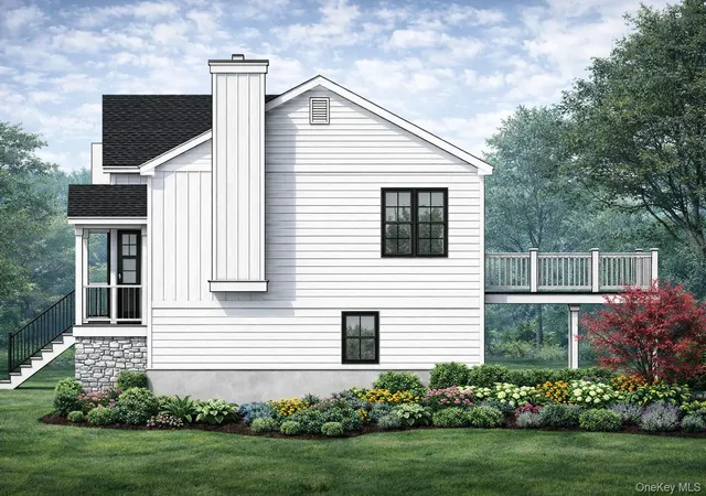 2nd image of 455 4 Middle Rd, Riverhead, NY 11901 | MLS# 961509
