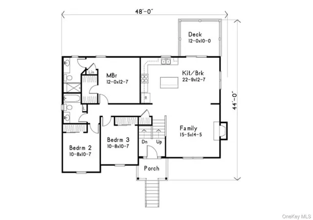 Photo 4 of Single family home for sale at 455-4 Middle Rd, Riverhead, NY 11901 | MLS# 961509 | Listing updated on 2026-07-28
