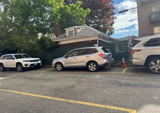 2nd image of 42-23 212Th St, Bayside, NY 11361