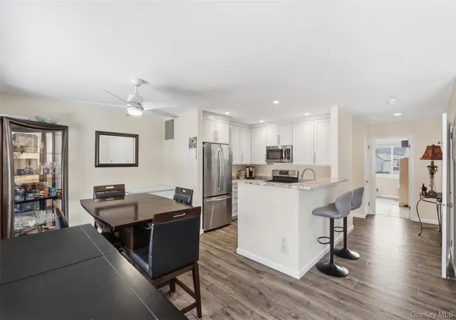 Photo 3 of Condo for sale at 41 Jefferson Oval #G, Yorktown, NY 10598 | MLS# 961695 | Listing updated on 2026-09-15