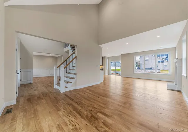 3rd image of 457 Pond Path, East Setauket, NY 11733 | MLS# 961862