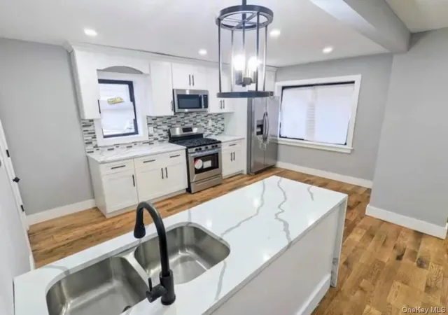 5th image of 13003 Springfield Blvd, Springfield Gardens, NY 11413 | MLS# 961916
