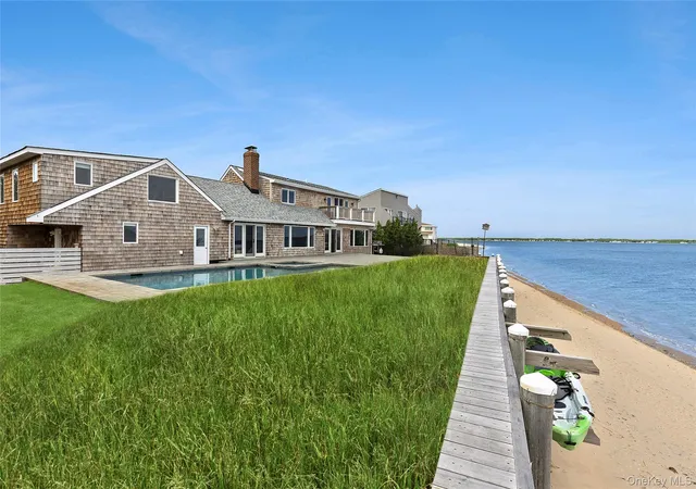 Photo 3 of Single family home for sale at 10 Barrett Dr, Hampton Bays, NY 11946 | MLS# 961977 | Listing updated on 2026-09-18