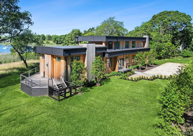 4th image of 8 Hilo Dr, Shelter Island, NY 11964 | MLS# 962070