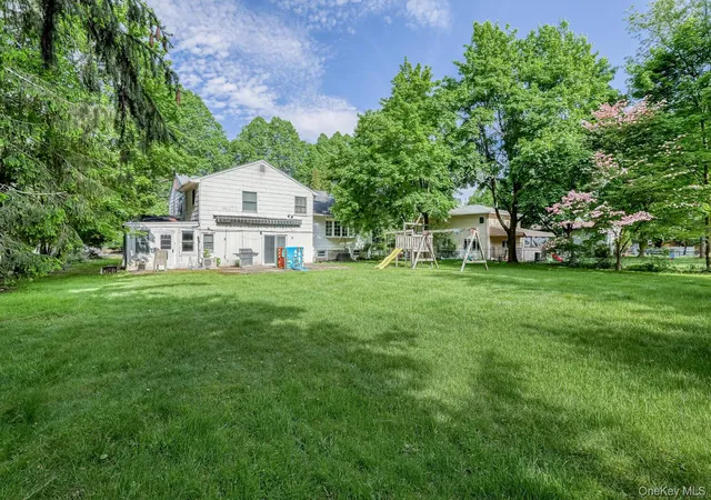 Photo 4 of Sale Pending at 38 Forshay Rd, Monsey, NY 10952 | MLS# 962076 | Listing updated on 2026-09-04