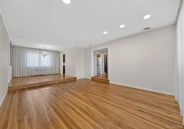 5th image of 1468 Tyler Ave, Hempstead, NY 11554 | MLS# 962078
