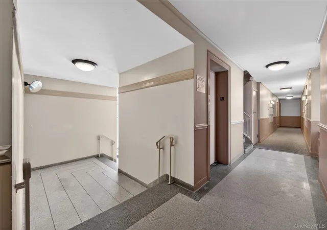 3rd image of 14235 84Th Dr, New York, NY 11435