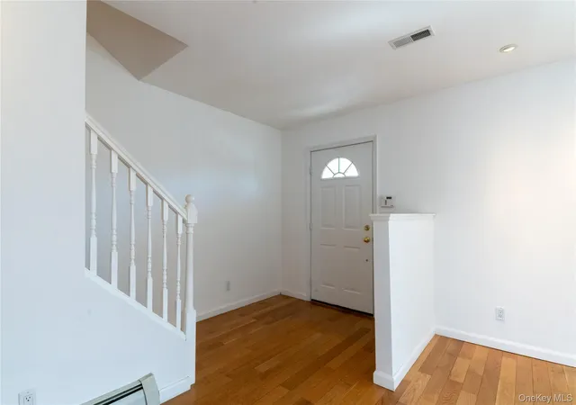 2nd image of 717 Kimball Ave, Yonkers, NY 10704 | MLS# 962127