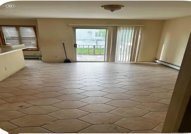 Photo 3 of Single family home for sale at 302 Carvel Ave, Hempstead, NY 11516 | MLS# 962340 | Listing updated on 2026-09-07