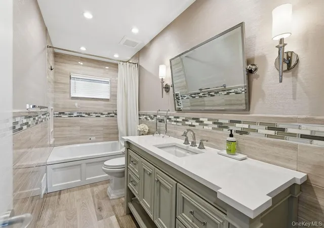 Photo 4 of Sale Pending at 160-51 80th Street, Howard Beach, NY 11414 | MLS# 962352 | Listing updated on 2026-06-24