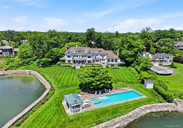 3rd image of 217 Hommocks Rd, Larchmont, NY 10538 | MLS# 962398