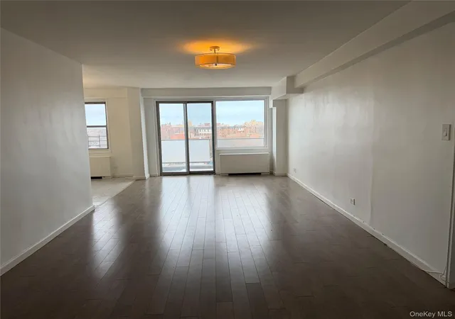 3rd image of 85-15 Main St #12J, Jamaica, NY 11435 | MLS# 962416