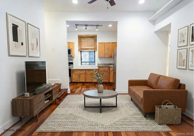 2nd image of 21 28 35 St #1G, Astoria, NY 11105 | MLS# 962465