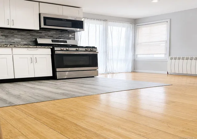 5th image of 15531 Bayview Ave, New York, NY 11422 | MLS# 962485