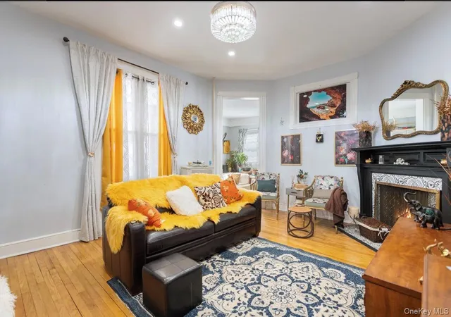 16th image of 360 Franklin Ave, Mount Vernon, NY 10553 | MLS# 962576