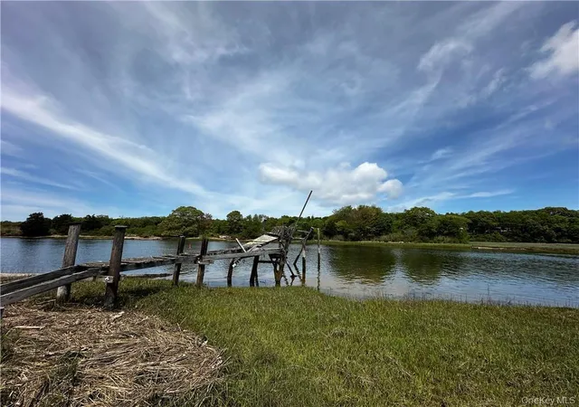1st image of 1775 Naugles Dr, Mattituck, NY 11952 | MLS# 962608