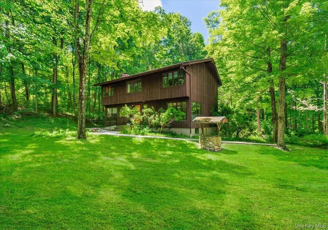 Photo 2 of Single family home for sale at 111 Philipse Brk Rd, Philipstown, NY 10524 | MLS# 962616 | Listing updated on 2026-06-02