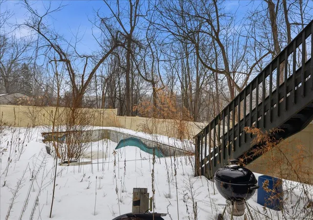 Homes for sale in Yorktown, NY | 2327 Vista Ct, Yorktown, NY 10598 | MLS# 962686