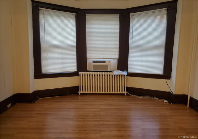 Photo 3 of Sale Pending at 72 S Lander St, Newburgh (city), NY 12550 | MLS# 962794 | Listing updated on 2026-09-18