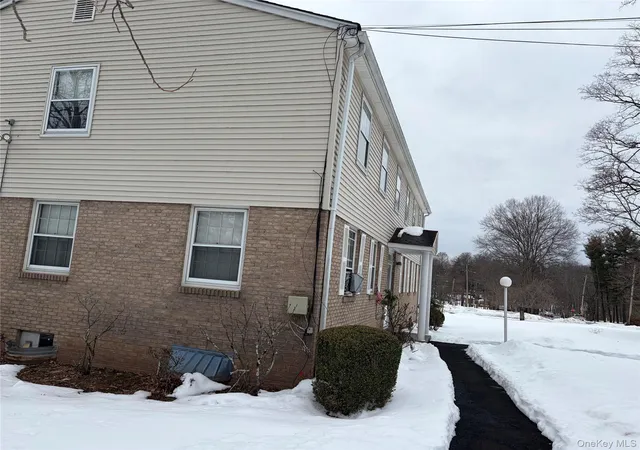 4th image of 83 Gilchrest Rd, Clarkstown, NY 10920 | MLS# 962915