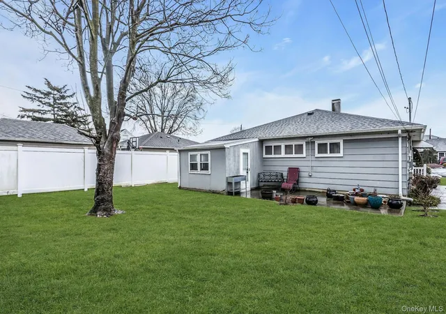 2nd image of 3579 Wyanet St, Hempstead, NY 11783 | MLS# 962928