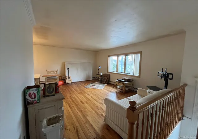 Photo 4 of Sale Pending at 630 S Wellwood Ave, Babylon, NY 11757 | MLS# 962940 | Listing updated on 2026-06-19