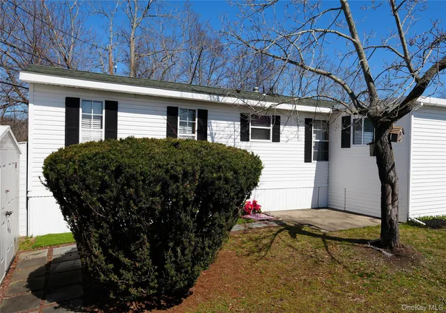 5th image of (Undisclosed), Calverton, NY 11933 | MLS# 963082