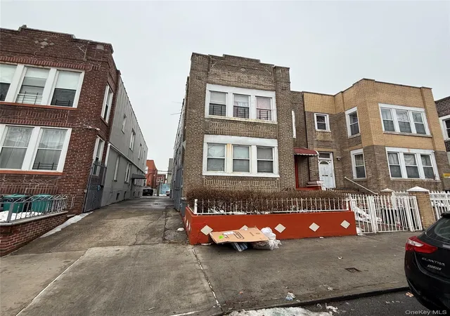 Photo 3 of Sale Pending at 1235 Ward Ave, Bronx, NY 10472 | MLS# 963207 | Listing updated on 2026-04-09