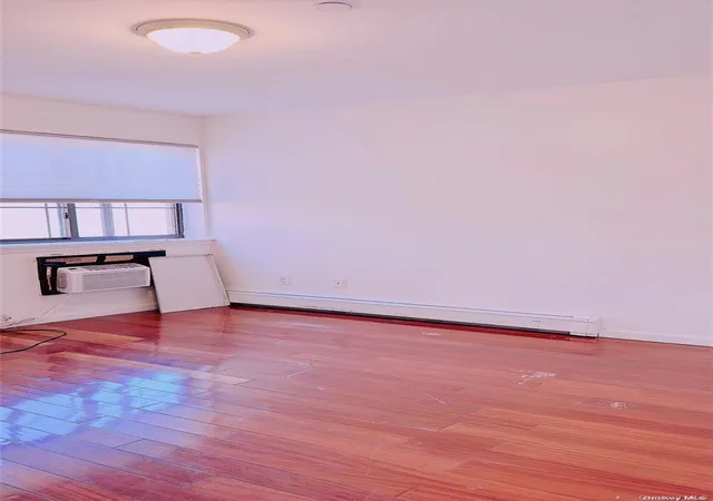 2nd image of 144 85 Roosevelt Ave #5E, Flushing, NY 11354 | MLS# 963218
