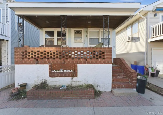 15th image of 99 Virginia Ave, Long Beach, NY 11561 | MLS# 963364