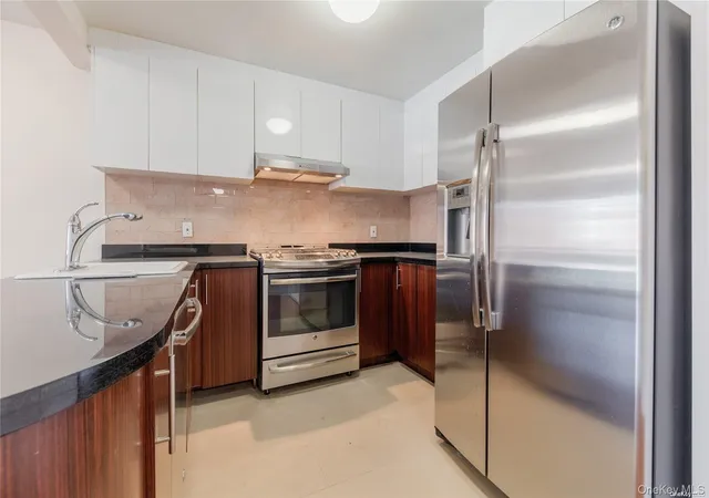 Homes for sale in New York, NY | 13646 41St Ave, New York, NY 11355