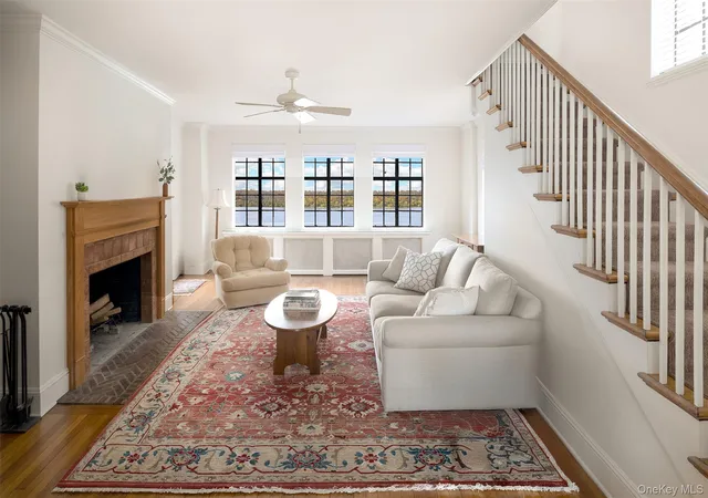 3rd image of 2501 Palisade Ave #H2, Bronx, NY 10463 | MLS# 963407