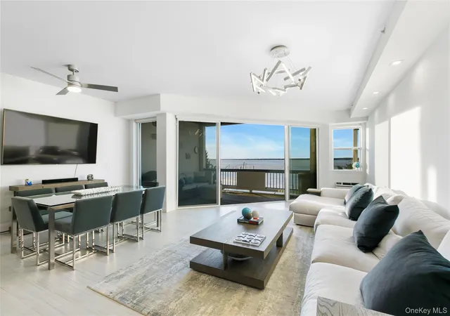 5th image of 260 Dune, Southampton, NY 11978