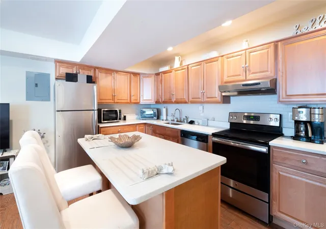 Photo 2 of Sale Pending at 50 West St #A1G, Harrison, NY 10528 | MLS# 963501 | Listing updated on 2026-09-19