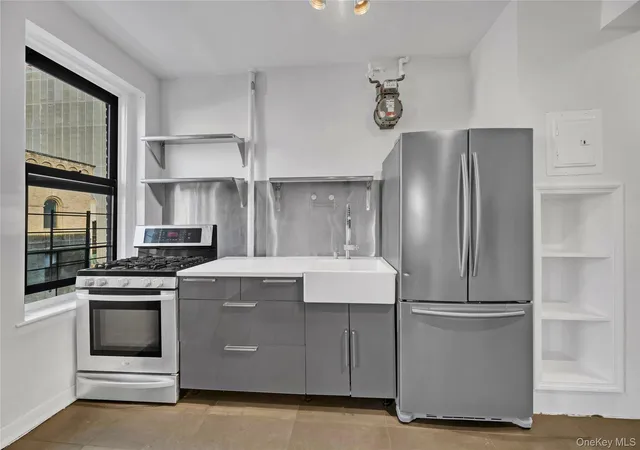 Photo 3 of Condo for sale at 825 Walton Ave #5G, Bronx, NY 10451 | MLS# 963551 | Listing updated on 2026-10-09