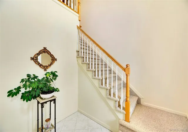 4th image of 548 Highland Ct, Moriches, NY 11955 | MLS# 963708