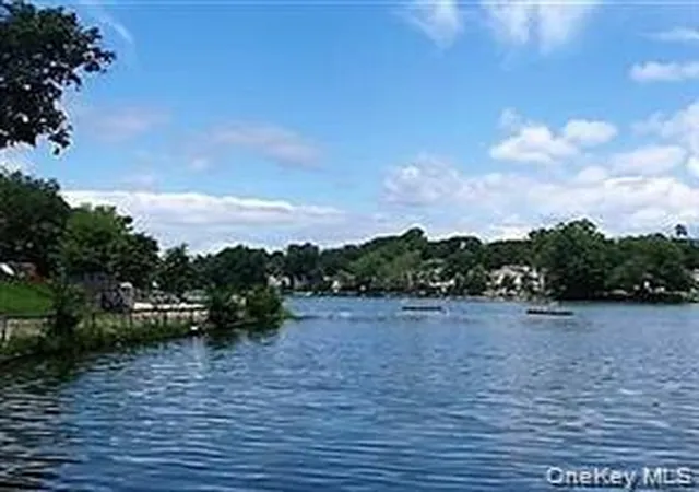 Homes for sale in Eastchester, NY | 57 Manchester Road, Eastchester, NY 10709 | Houzeo