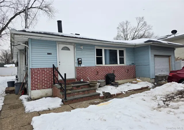1st image of 226 Swalm St, Westbury, NY 11590 | MLS# 963849