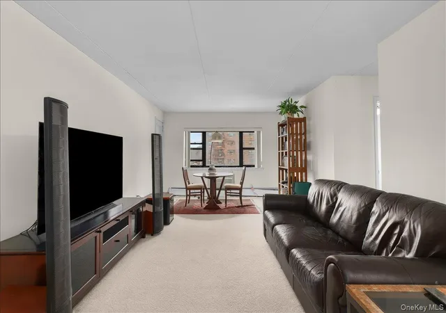 Photo 3 of Sale Pending at 200 Diplomat Dr #3M, Mount Kisco, NY 10549 | MLS# 963919 | Listing updated on 2026-09-19