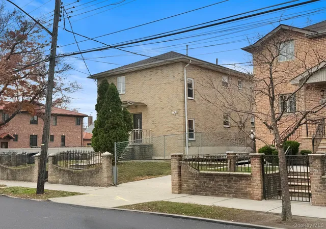 Photo 3 of Sale Pending at 1620 150th Street, New York, NY 11357 | MLS# 963928 | Listing updated on 2026-09-18