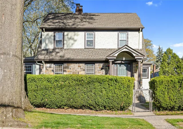 Homes for sale in Mount Vernon, NY | 74 Central Pkwy, Mount Vernon, NY 10552 | MLS# 964097