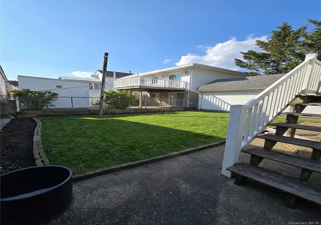 19th image of 98 08 164th Ave, Howard Beach, NY 11414 | MLS# 964133