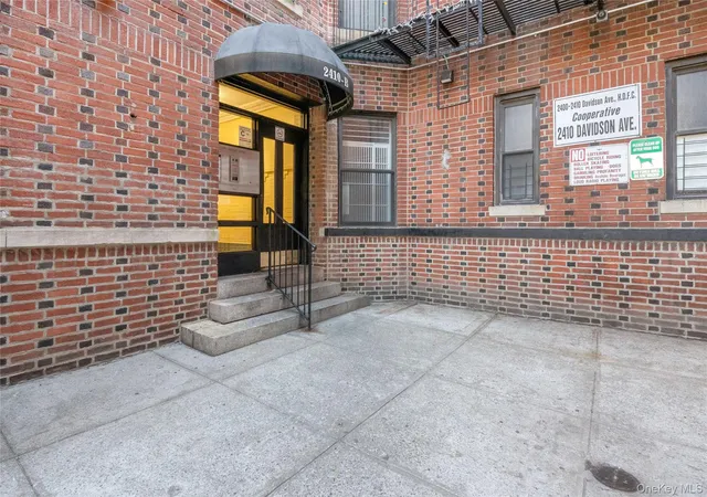 2nd image of 2410 Davidson Ave, New York, NY 10468