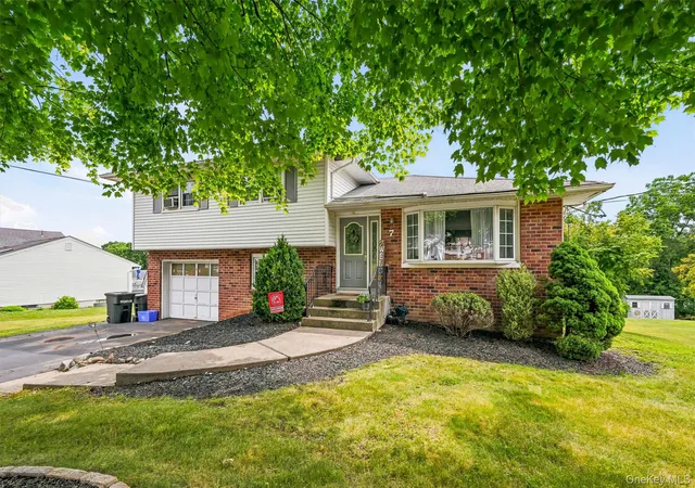 5th image of 7 Tamarac Ln, Stony Point, NY 10980 | MLS# 964376
