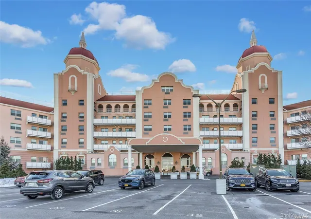 Photo 1 of Sale Pending at 2 Richmond Rd #4-O, Lido Beach, NY 11561 | MLS# 964414 | Listing updated on 2026-07-24