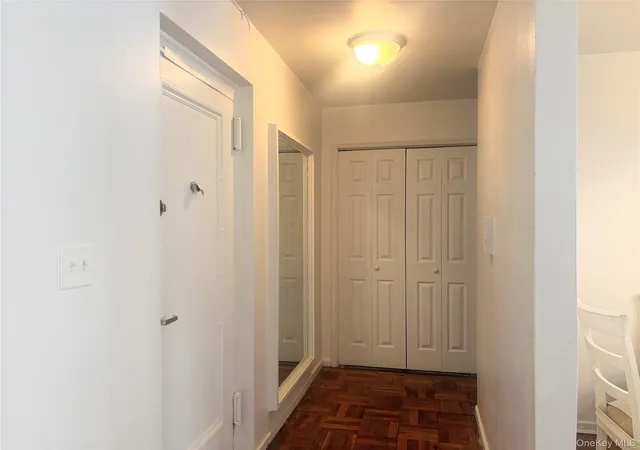 Photo 3 of Sale Pending at 30 Fleetwood Ave #1B, Mount Vernon, NY 10552 | MLS# 964468 | Listing updated on 2026-09-19