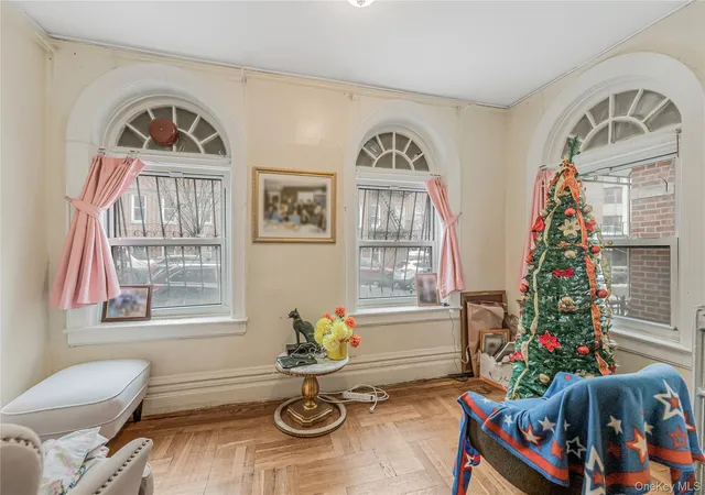 Listing Photo 5 - Condo for sale in building located at 3425 Dekalb Ave, Bronx, NY 10467